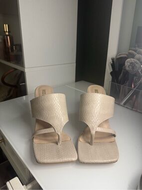 Miss Lola Beige Square-Toe Thong Mules